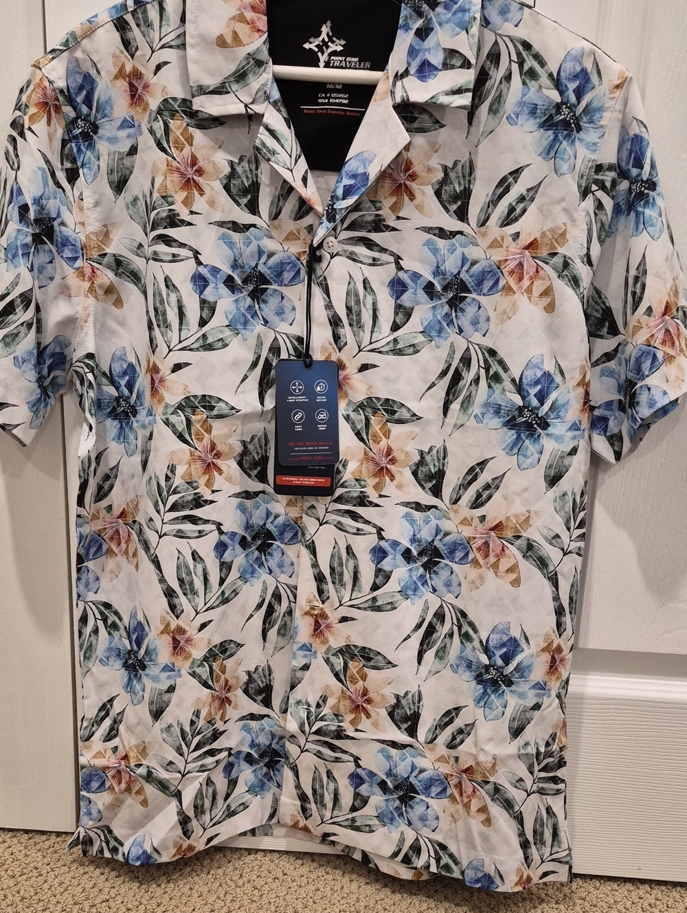 Point Zero White Short-Sleeve Floral Button-Down with Blue and Tan Blooms